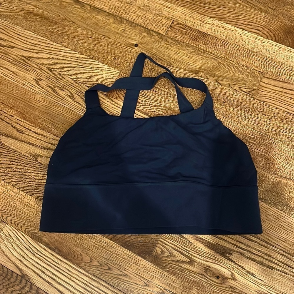ATHLETA Woman’s Navy Sports Bra Size Medium